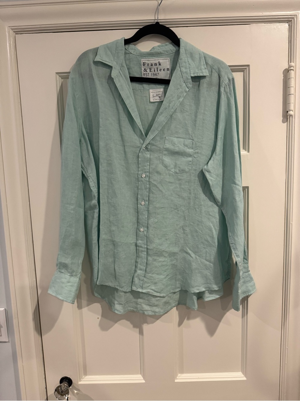 Frank & Eileen Mint Green Linen Button-Down Shirt